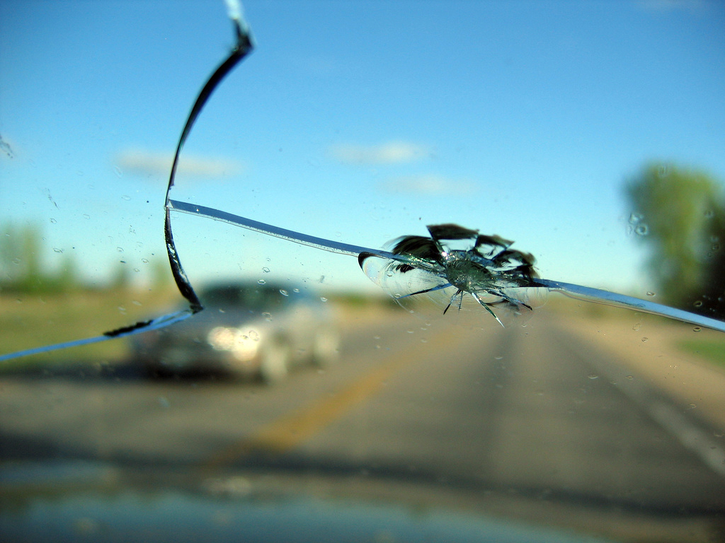 Calgary Mobile Windshield Replacement 1